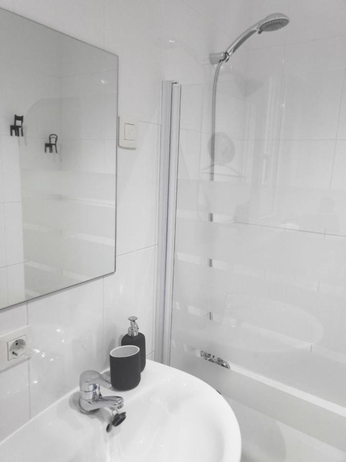 Byhouse Matias Lopez 78 Apartman Sarria Kültér fotó